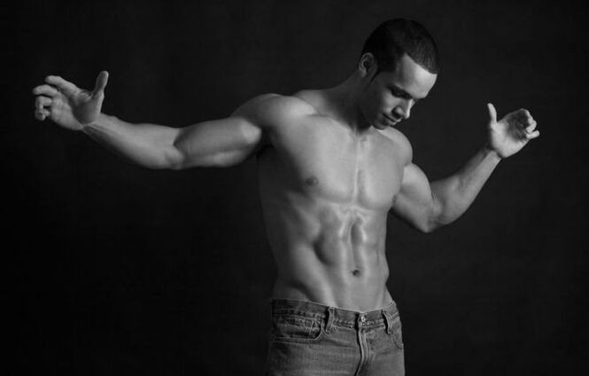 L'homme veut agrandir son pénis